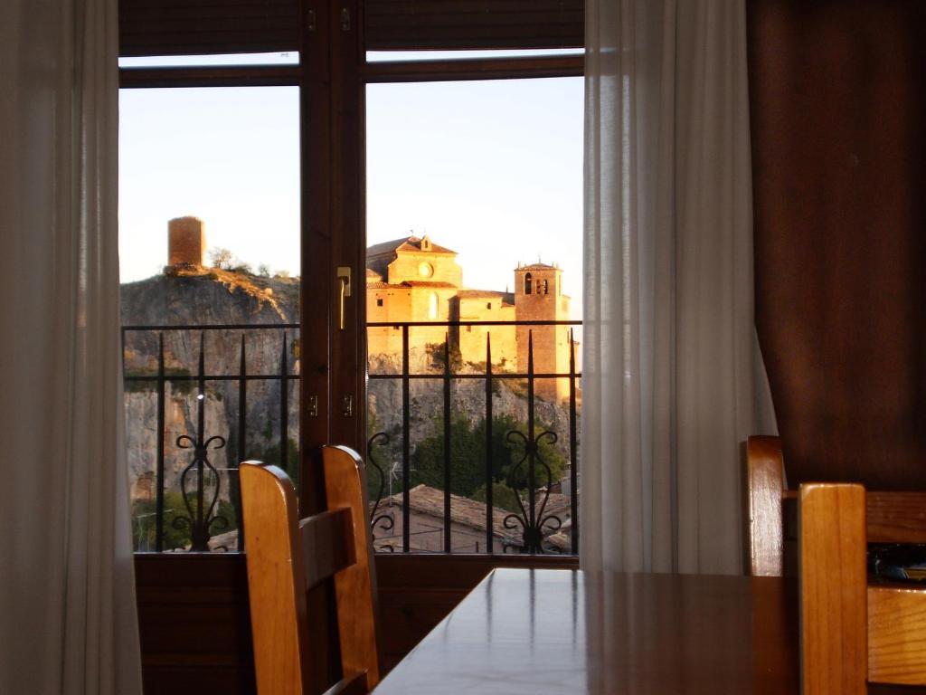 Apartamentos Casa Aurelia Alquézar Zimmer foto